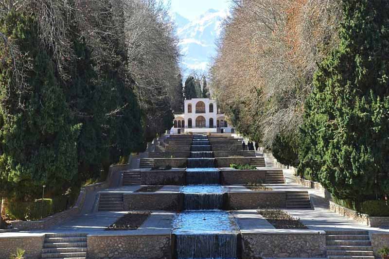 ساعات بازدید از باغ شاهزاده ماهان کرمان